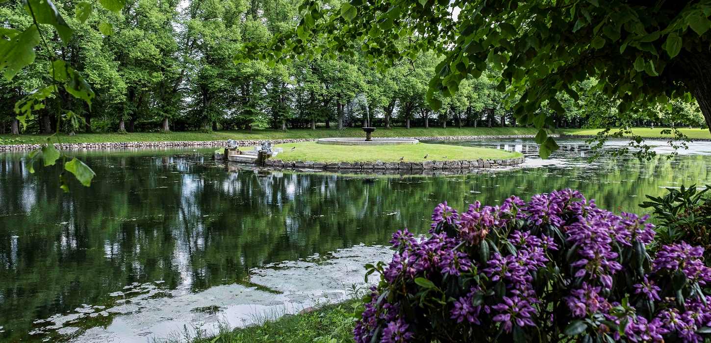 Den smukke park ved Glorup Gods på Østfyn